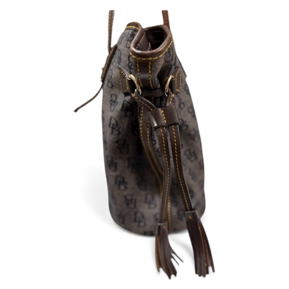 Dooney & Bourke Vintage Monogram Tassel Shoulder Bag with COA & dusty - EUC - Picture 5 of 11
